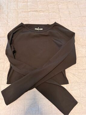 Azurfit Black Women’s Long Sleeve Crop Top